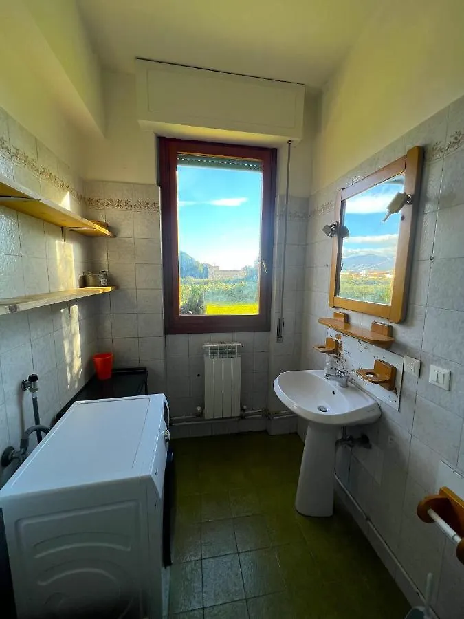 -Secret View - Marina Di Carrara Apartment 0*,  Italy
